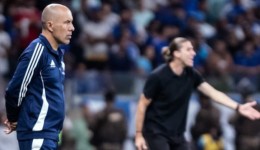 Flamengo demite Filipe Luís após goleada e classificação no Carioca