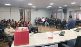Alex do Nascimento é reeleito presidente do PT