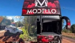 Motorista morre após colisão frontal com ônibus de banda