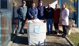Corpo de Bombeiros realiza doação de cobertores para a campanha do agasalho