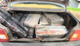 Homem é preso com 220 quilos de maconha após abandonar veículo em posto de combustíveis