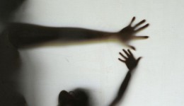 Homem que abusou das próprias filhas em SC é condenado a mais de 63 anos de prisão