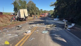 Grave acidente envolve seis veículos e interdita totalmente a rodovia BR-369