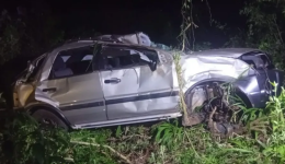 Grave acidente na Ruta 101 deixa um morto e mulher gravemente ferida