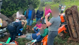 Homem fica gravemente ferido em acidente com máquina agrícola