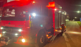 Princípio de incêndio em tomada de residência mobiliza Bombeiros e SAMU