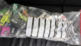 Homem é preso com 51 pods e 60 carteiras de cigarro na rodoviária