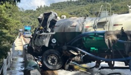 Dois motoristas ficam feridos em acidente de trânsito na BR-153