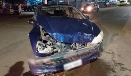Colisão envolve dois automóveis no bairro São Cristovão