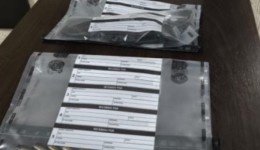 Motorista da van escolar é preso por importunação sexual e porte ilegal de arma de fogo