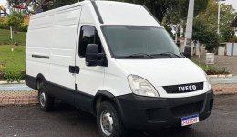Van é furtada de empresa durante a madrugada no Parque Industrial