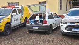 PM apreende cerca de 4 mil carteiras de cigarros contrabandeados