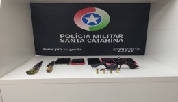 Três mulheres são presas após disparo de arma de fogo por desentendimento comercial