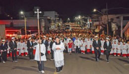 Via Sacra da Integração reúne mais de 8 mil fiéis e reforça tradição na fronteira