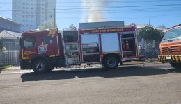 incêndio destrói residência no centro da cidade