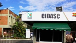 Cidasc abre concurso com 28 vagas e salários de até R$ 12,5 mil