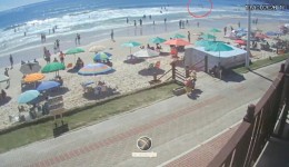 Bombeiro de SMOeste salva homem de afogamento mesmo de folga em Bombinhas