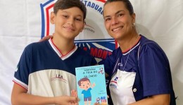 Aluno com autismo transforma vivência em livro e dá voz à inclusão na rede estadual