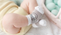 Bebê reanimado em creche segue internado em estado delicado