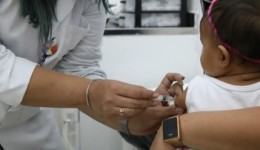 Campanha nacional de vacinação para crianças e adolescentes começa na segunda