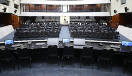 Paraná fecha eleição e define deputados federais e estaduais; confira a lista