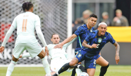 Brasil reage no segundo tempo, mas é derrotado pela França em amistoso nos EUA