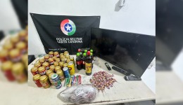 Tentou “fazer a festa” no bar, mas terminou a noite na delegacia em Santa Catarina