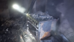 Incêndio destrói residência durante a noite
