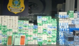 Perseguição cinematográfica termina com apreensão de quase 900 iPhones