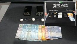 Operação da PM apreende vinho irregular, maconha e cocaína no Extremo Oeste