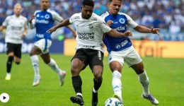 Ceará vence de virada, cala o Mineirão e derruba o Cruzeiro para segundo