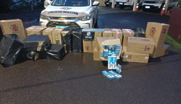 PM apreende 24 mil maços de cigarros contrabandeados
