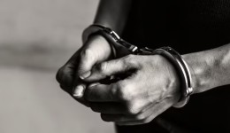 Homem é preso por descumprir medida protetiva no bairro Sagrado Coração