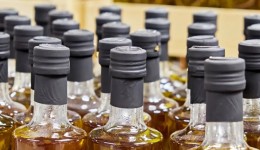 Anvisa proíbe venda de azeite e suspende doce de leite e sal grosso