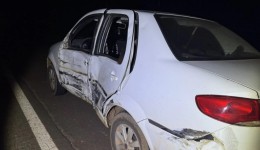 Família se envolve em acidente na PR-182; motorista sofre ferimentos moderados