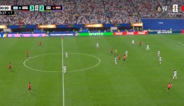 Argentina vence Egito por 3 a 2 de virada e avança às quartas de final