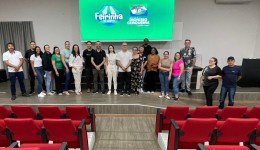 Reunião com feirantes marca etapa final antes da inauguração da nova Feirinha de Quarta-feira