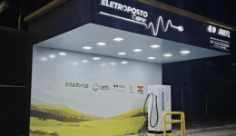 Celesc quer ampliar eletropostos públicos para 100 municípios de Santa Catarina até o fim do ano