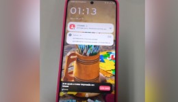 Mulher pede ajuda em residência e acaba furtando celular de moradora