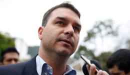 Flávio Bolsonaro desiste de debate da Globo e cita interferência do Judiciário