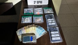 Polícia Militar apreende drogas e prende envolvidos por tráfico