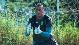 Titular da Chape, Léo Vieira é vendido para o Bahia