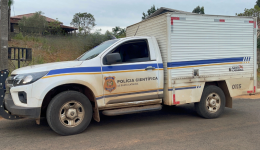 Jovem de 25 anos é brutalmente assassinada a facadas durante a madrugada