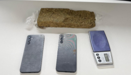 Confronto com a PM termina com suspeito morto e apreensão de drogas e arma