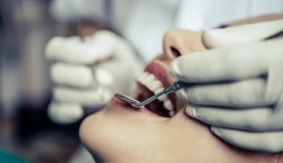 Dentista esquece broca na boca de paciente e Justiça determina indenização em SC