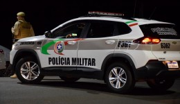 Homem é preso após agredir familiares e PM apreender revólver