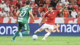 Inter vence a primeira em casa ao bater a Chape e se afasta do Z4