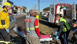 Condutora de moto elétrica fica ferida após acidente na Avenida Willy Barth, em São Miguel do Oeste