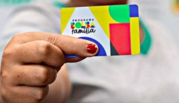 Governo muda regra e 2 milhões de pessoas deixam de receber o Bolsa Família