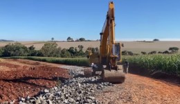 Administração inicia obras preparatórias para asfaltamento entre Linha 3 Irmãos e Vista Gaúcha